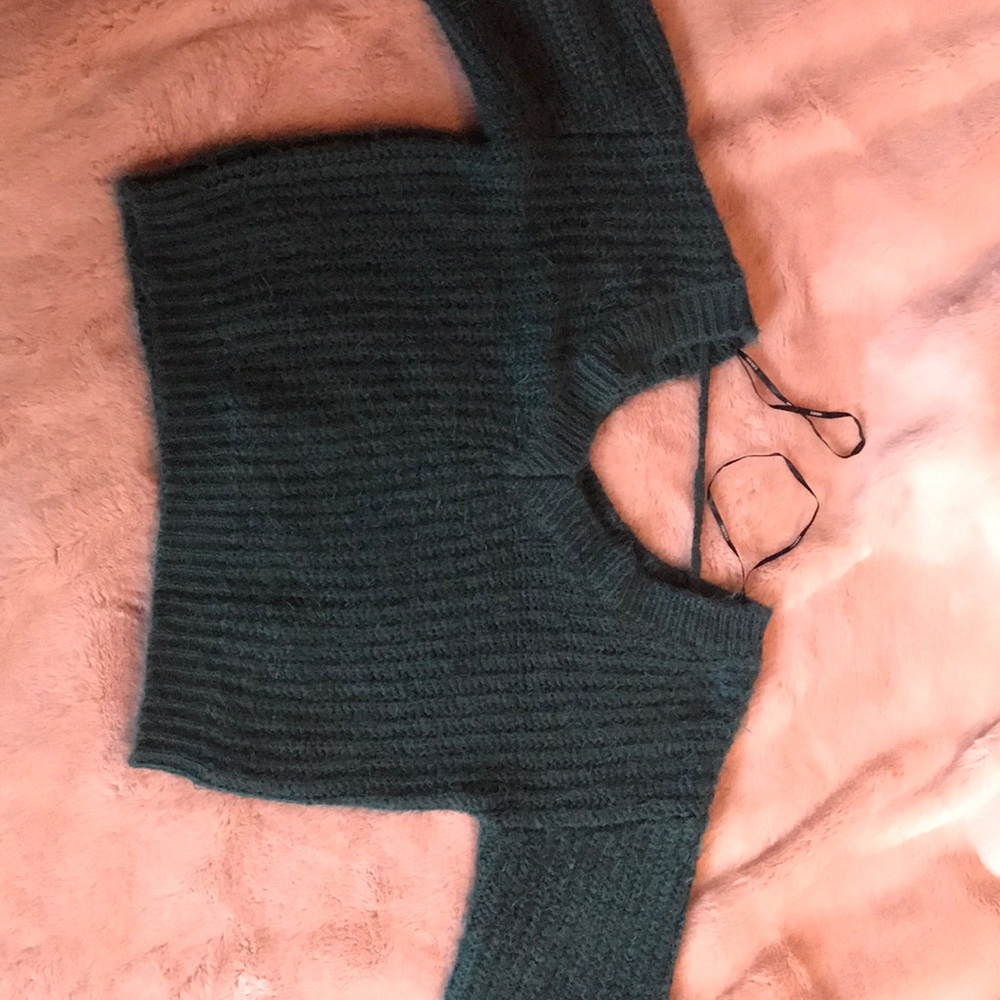 Green formal v-neck sweater